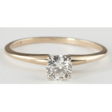 diamond-solitaire-ring