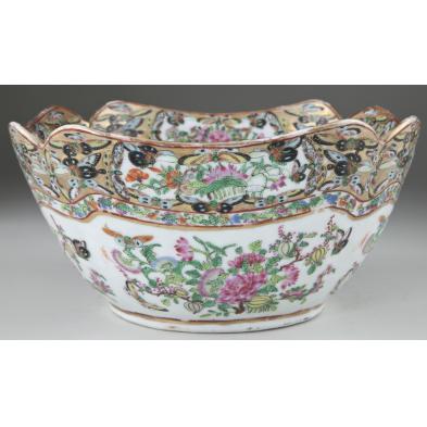 chinese-rose-canton-center-bowl