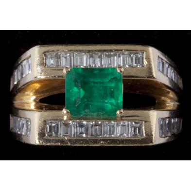 emerald-and-diamond-ring