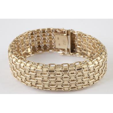 woven-gold-bracelet