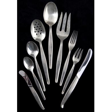 towle-contour-sterling-silver-flatware-service