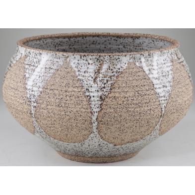 karen-karnes-stoneware-centerbowl