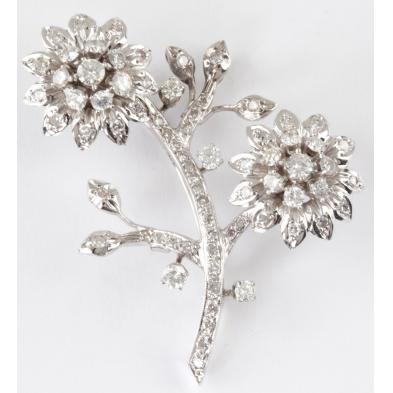 stylish-floral-diamond-brooch