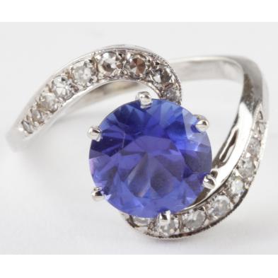 tanzanite-and-diamond-swirl-ring
