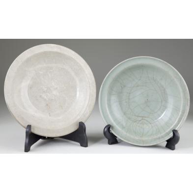 two-chinese-lonquan-celadon-dishes