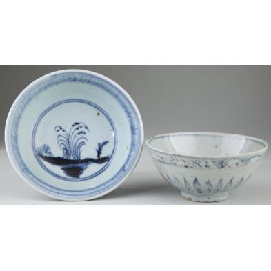 two-chinese-ming-dynasty-blue-and-white-bowls