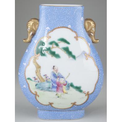 chinese-blue-ground-porcelain-flask
