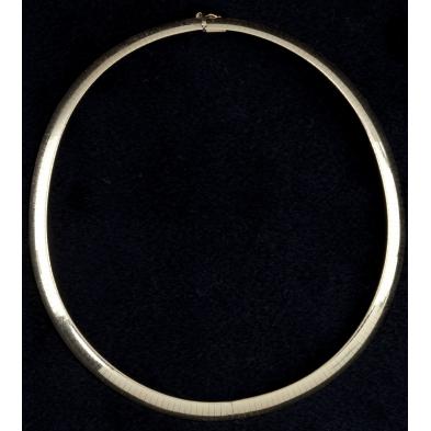 large-gold-omega-necklace