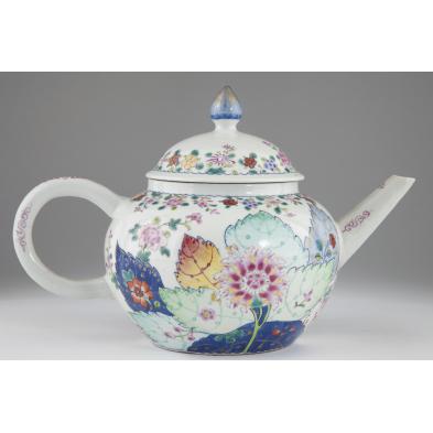 chinese-export-porcelain-tobacco-leaf-teapot
