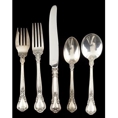 gorham-chantilly-sterling-flatware-service