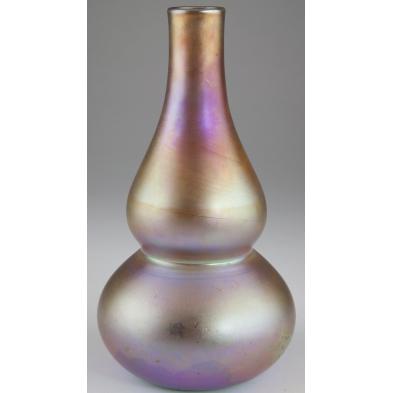 quezal-iridescent-gold-art-glass-vase