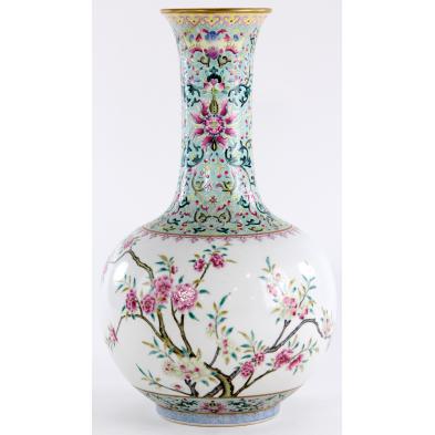 chinese-porcelain-famille-rose-vase