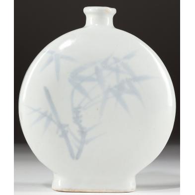 korean-porcelain-moon-flask