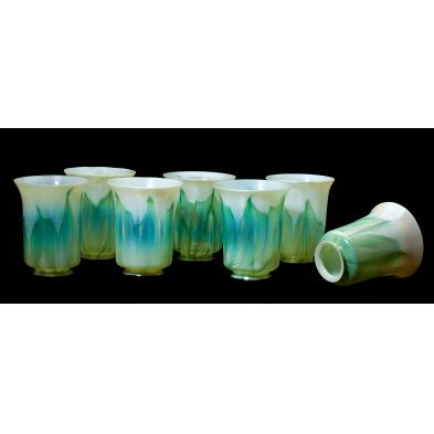 seven-pulled-feather-art-glass-shades