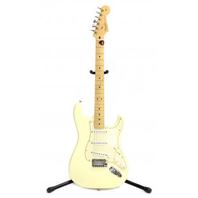 fender-stratocaster-50th-anniversary