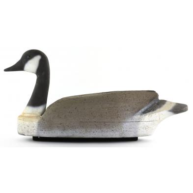 pam-lacher-factory-canadian-goose-decoy