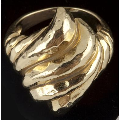 beautiful-hammered-gold-ring-henry-dunay