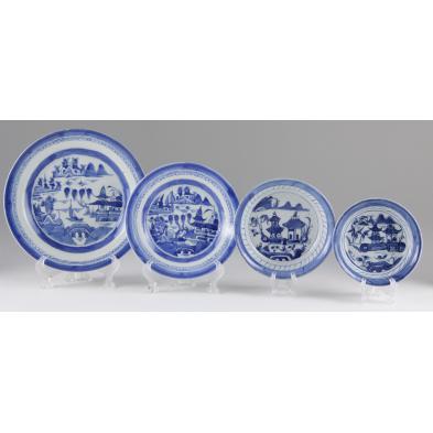 group-of-chinese-canton-dinnerware