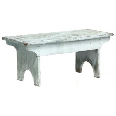 american-painted-small-bucket-bench