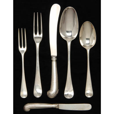assembled-english-silver-flatware-canteen