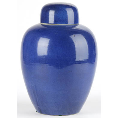 chinese-porcelain-powder-blue-jar-cover