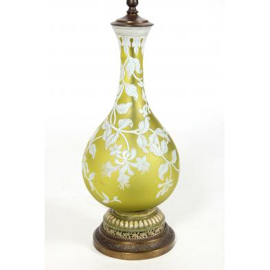 large-english-cameo-glass-lamp