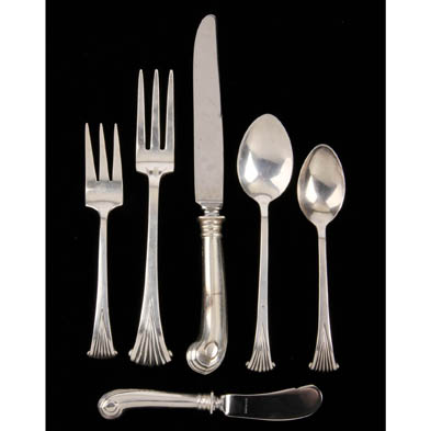 tuttle-onslow-sterling-silver-flatware-set