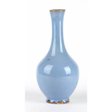 chinese-lavender-blue-bottle-vase