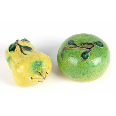 two-porcelain-chinese-temple-fruits