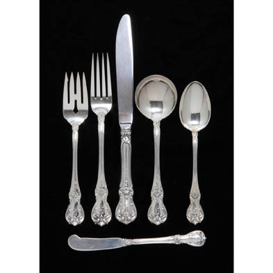towle-old-master-sterling-silver-flatware-set