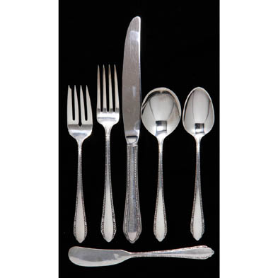 royal-crest-wildflower-sterling-silver-flatware