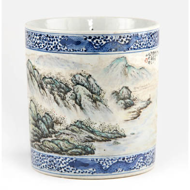 chinese-republic-period-porcelain-brush-pot