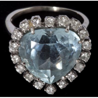 heart-shaped-aquamarine-and-diamond-ring