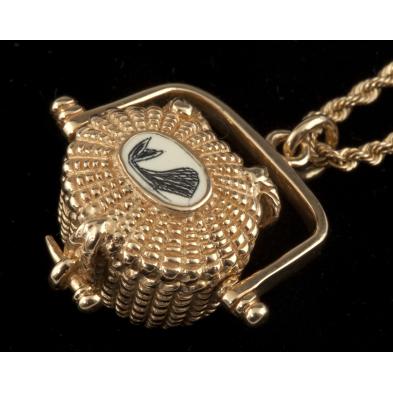 gold-nantucket-basket-pendant-1977