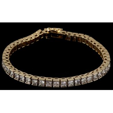 diamond-line-bracelet