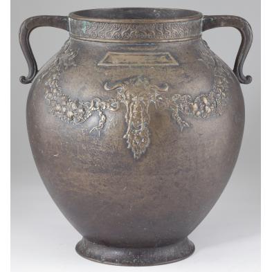 neoclassical-continental-bronze-urn