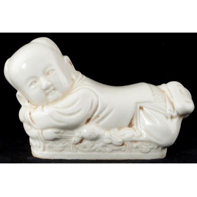 porcelain-blanc-de-chine-wrist-rest