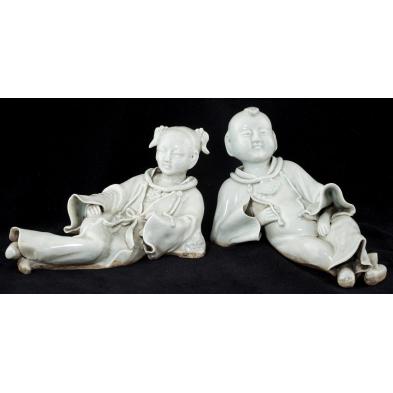 pair-of-chinese-qing-dynasty-porcelain-figures