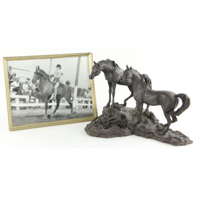 horse-sculpture-and-photograph