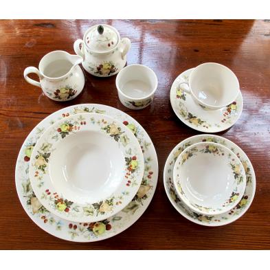 royal-doulton-merimont-china-service