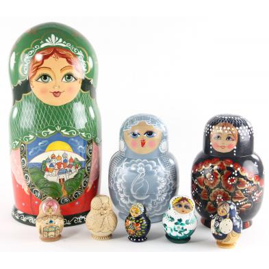 group-of-eight-russian-nesting-dolls-matryoshka
