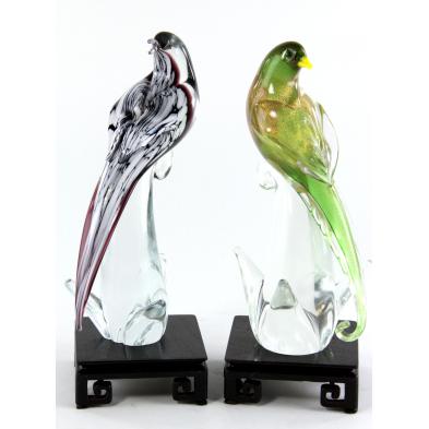 pair-of-art-glass-parrots