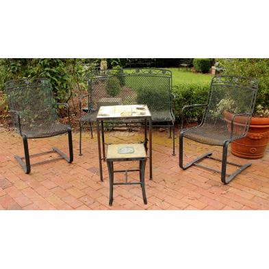 vintage-wrought-iron-patio-set