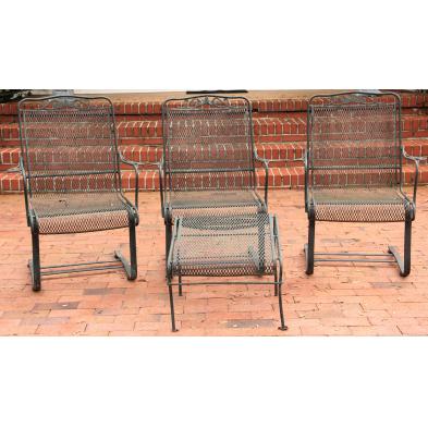 vintage-wrought-iron-patio-set