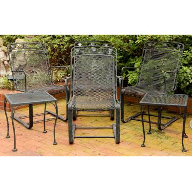 vintage-wrought-iron-patio-set