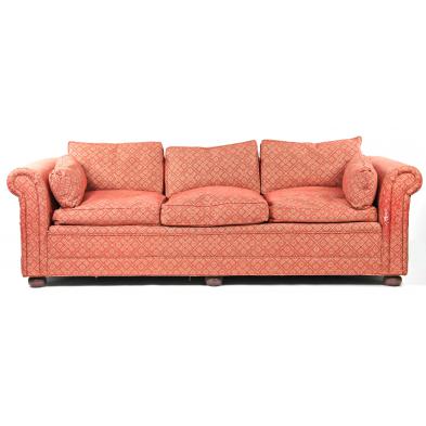 upholstered-davenport