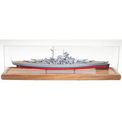 raven-arts-model-of-wwii-s-dkm-bismarck