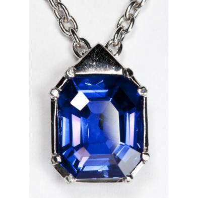 natural-blue-sapphire-pendant