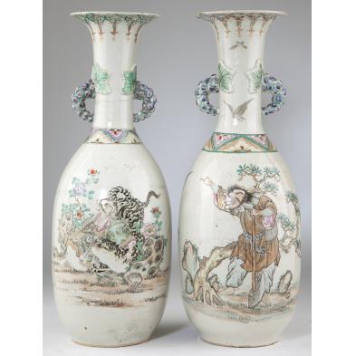 pair-of-japanese-porcelain-vases