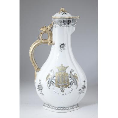 chinese-export-armorial-ewer-with-cover